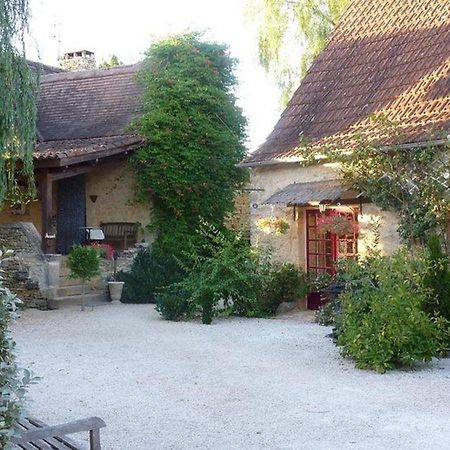 Centre Equestre Du Passe Temps Vila Dégagnac Exterior foto